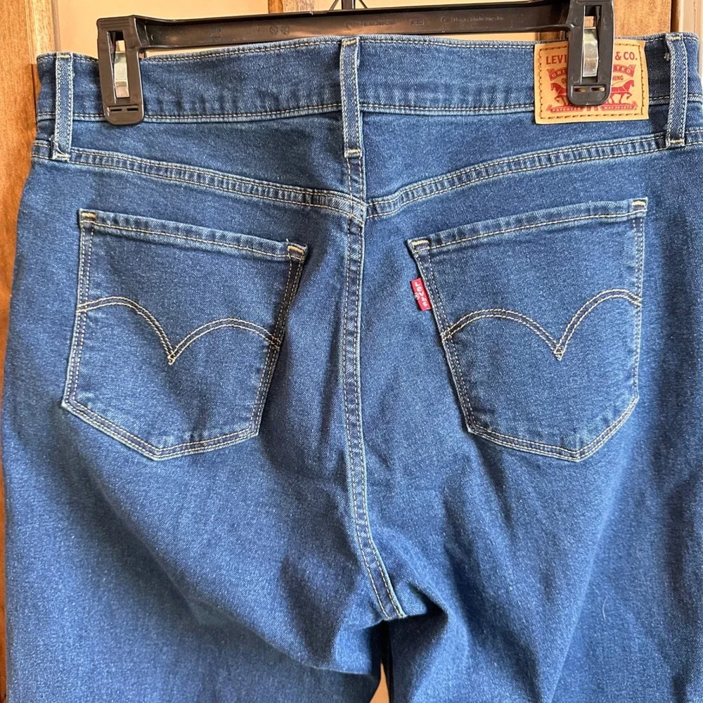 Levis approx measurements